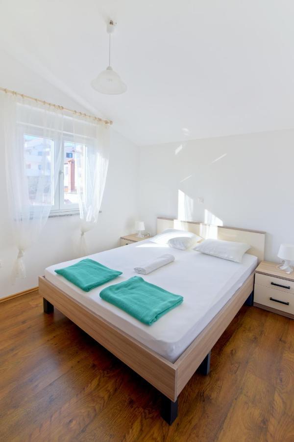 Apartments Bosankic Pula Exterior photo