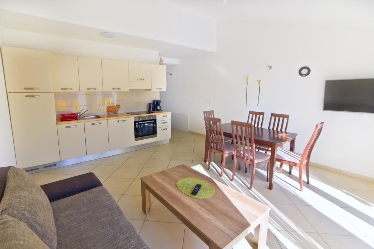 Apartments Bosankic Pula Exterior photo